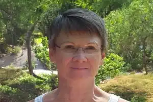Brenda Lyons